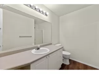 Photo #3: 23004839 Listing 