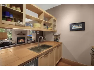 Photo #2: 23005514 Listing 