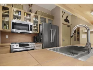 Photo #6: 23005514 Listing 