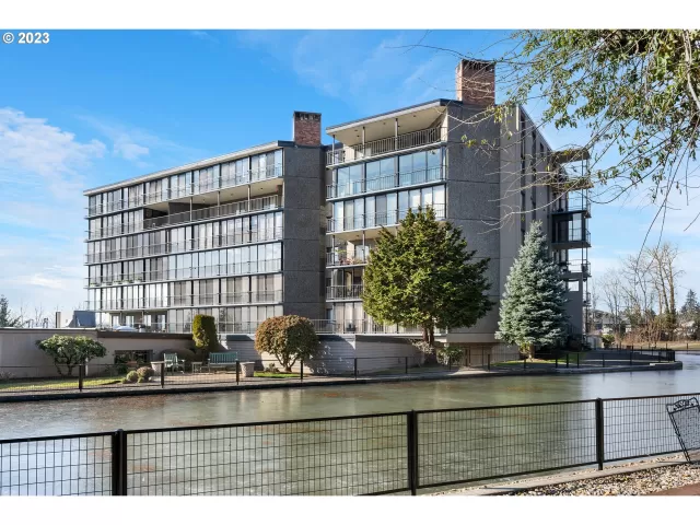 MLS: 23006551 Condo For Sale