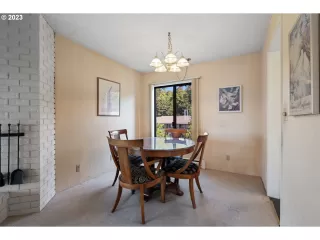 Photo #4: 23006551 Listing