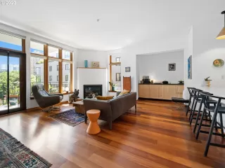 Photo #5: 23008317 Listing 