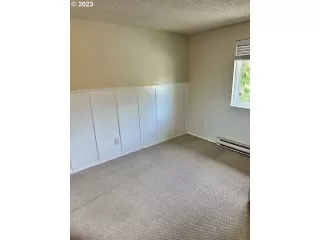 Photo #5: 23009829 Listing 