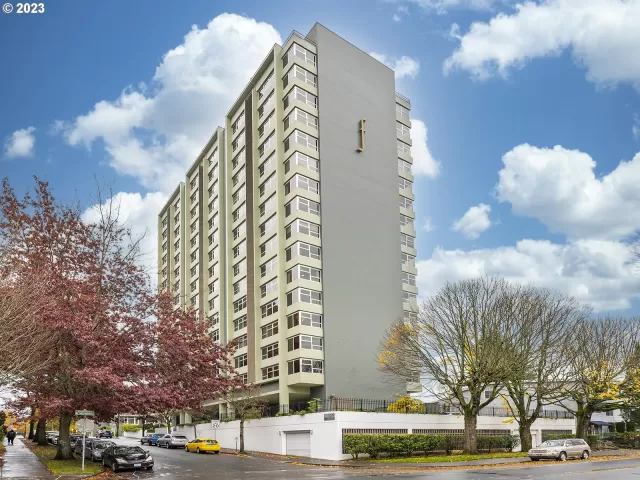 MLS: 23013498 Condo For Sale