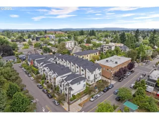 Photo #1: 23014275 Listing