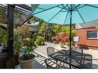 Photo #1: 23016015 Listing