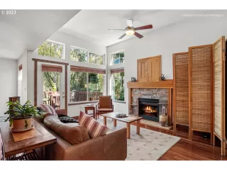 Photo #2: 23018894 Listing 