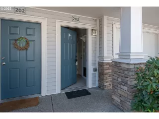 Photo #2: 23021467 Listing