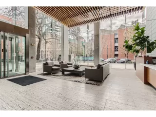 Photo #2: 23022360 Listing 