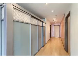 Photo #4: 23022360 Listing 