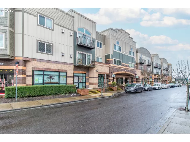 MLS: 23023193 Condo For Sale