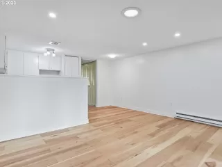 Photo #1: 23025766 Listing 