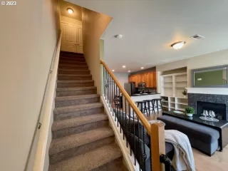 Photo #5: 23026270 Listing