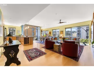 Photo #6: 23026741 Listing 