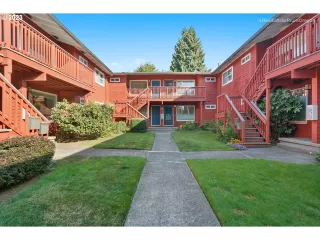 Photo #3: 23026778 Listing 