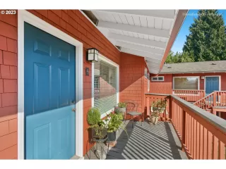 Photo #4: 23026778 Listing 