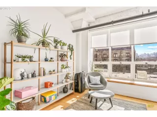 Photo #1: 23027385 Listing 