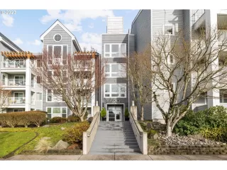 Photo #1: 23032897 Listing 