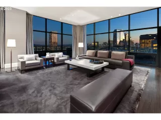 Photo #1: 23036330 Listing 