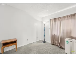 Photo #1: 23036643 Listing