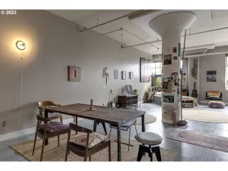 Photo #3: 23036939 Listing 