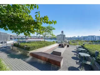 Photo #4: 23037843 Listing 