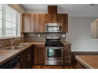 Photo #4: 23039695 Listing 