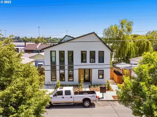 Photo #3: 23040066 Listing 