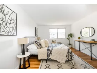 Photo #1: 23040822 Listing 