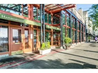 Photo #5: 23042612 Listing