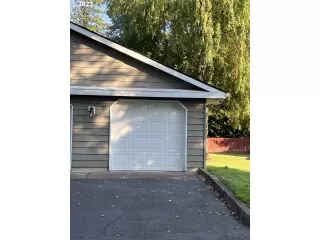 Photo #1: 23042871 Listing 