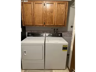 Photo #5: 23042871 Listing 