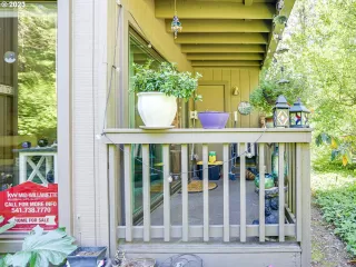 Photo #6: 23044080 Listing 