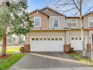 Photo #1: 23049132 Listing
