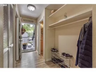 Photo #1: 230500714 Listing