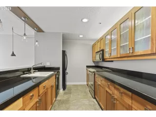 Photo #1: 23051045 Listing 