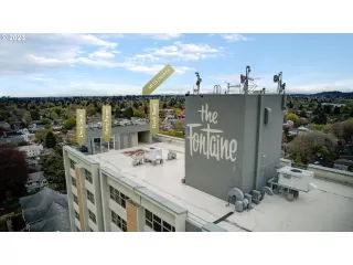 Photo #3: 23053469 Listing