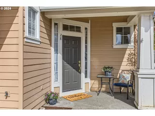 Photo #3: 23053633 Listing