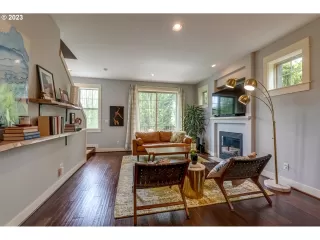 Photo #6: 23054617 Listing 