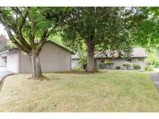 Photo #5: 23054950 Listing