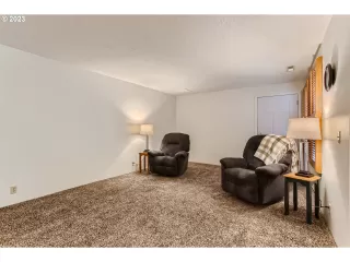 Photo #6: 23055666 Listing 