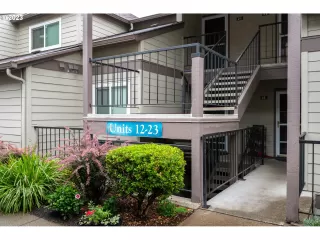 Photo #1: 23055996 Listing