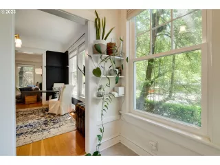 Photo #3: 23056505 Listing