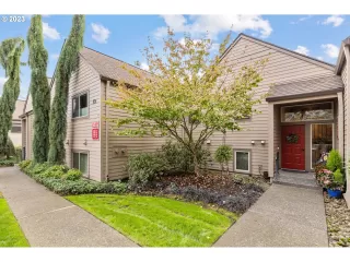 Photo #1: 23061632 Listing