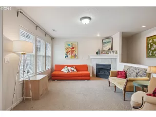 Photo #6: 23062532 Listing 