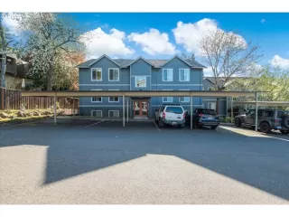 Photo #1: 23063059 Listing