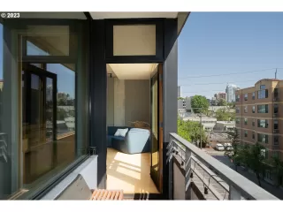 Photo #2: 23064353 Listing 