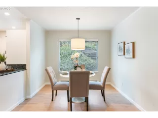 Photo #6: 23064846 Listing