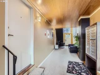 Photo #1: 23065345 Listing