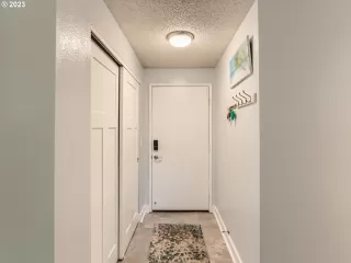 Photo #4: 23065864 Listing 